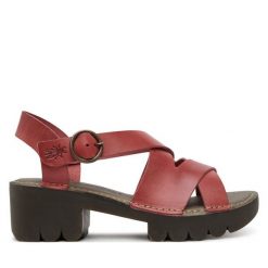 Sandały Fly London. Czerwone sandały damskie Fly London, bez wzorów, bez obcasa, na słupku, bez zapięcia. Za 309.99 zł.