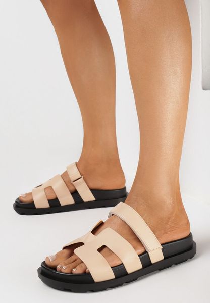 Beżowe Klapki Wsuwane z Zapięciem na Rzep Ofiana. Brązowe klapki damskie Born2be, na lato, bez wzorów, eleganckie, bez obcasa, na płaskiej podeszwie, bez zapięcia. Za 89.99 zł.