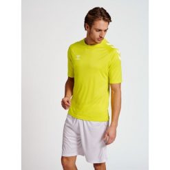 Koszulka sportowa męska Hummel Core XK Poly T-Shirt S/S. Żółte koszulki sportowe męskie Hummel, m, bez wzorów, bez ramiączek, do piłki ręcznej. Za 122.50 zł.