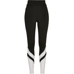 Legginsy damskie Urban Classics arrow high waist (grandes tailles). Białe legginsy damskie Urban Classics, bez wzorów, z podwyższonym stanem. Za 171.50 zł.