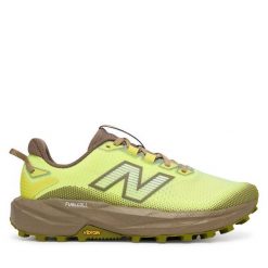 Buty do biegania New Balance. Zielone obuwie sportowe damskie New Balance, bez wzorów, bez zapięcia, do biegania. Za 649.99 zł.