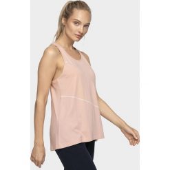 Top damski TSD205 - beż. Topy damskie 4F, bez wzorów, z bawełny, bez kołnierzyka, bez ramiączek. Za 29.99 zł.