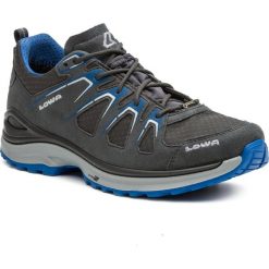 Trekkingi LOWA - Innox Evo Gtx Lo GORE-TEX 310611 Asphalt/Blue 9340. Szare trekkingi męskie Lowa, z gore-texu, bez zapięcia. W wyprzedaży za 479.00 zł.