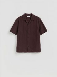 Strukturalna koszula comfort - bordowy. Czerwone koszule męskie Reserved, l, bez wzorów, z bawełny, bez kołnierzyka, bez ramiączek. Za 139.99 zł.