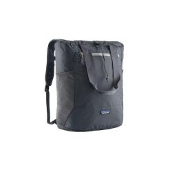 Plecak miejski Terravia Tote Pack. Czarne plecaki męskie Patagonia, bez wzorów, sportowe. Za 399.99 zł.