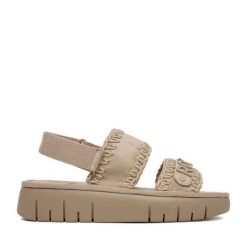 Sandały Roxy. Brązowe sandały damskie Roxy, bez wzorów, bez obcasa, na płaskiej podeszwie, bez zapięcia. Za 199.99 zł.