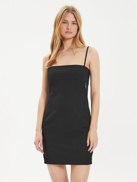 Hugo Sukienka codzienna Kumala 50510442 Czarny Regular Fit. Czarne sukienki damskie Hugo, na co dzień, bez wzorów, z syntetyku, bez kołnierzyka, bez ramiączek, proste. Za 809.99 zł.