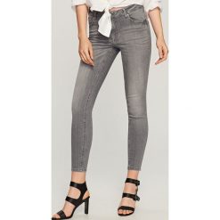 Jeansy push up - Jasny szar. Jeansy damskie marki Reserved. Za 99.99 zł.