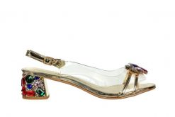 Sandały Laura Vita Mily 01 Or 202053, Złoty, Skóra naturalna - 36. Żółte sandały damskie Laura Vita, bez wzorów, z materiału, bez obcasa, na obcasie, bez zapięcia. W wyprzedaży za 134.10 zł.