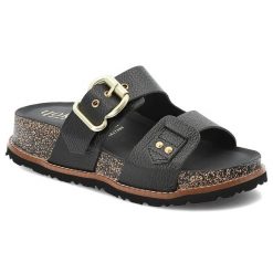 Czarne Klapki Yokono Modne Obuwie Damskie. Czarne klapki damskie Yokono, na lato, bez wzorów, ze skóry, eleganckie, bez obcasa, na platformie, bez zapięcia. Za 249.00 zł.