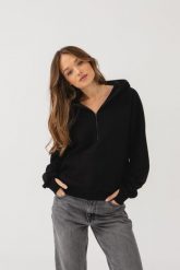 BLUZA VIVIEN CZARNA M - Flawless. Czarne bluzy damskie Flawless, na zimę, m, bez wzorów, z bawełny, klasyczne, bez ramiączek, bez kaptura. Za 330.00 zł.