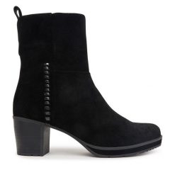 Botki Josef Seibel. Czarne botki damskie Josef Seibel, bez wzorów, bez obcasa, na słupku, bez zapięcia. Za 649.99 zł.