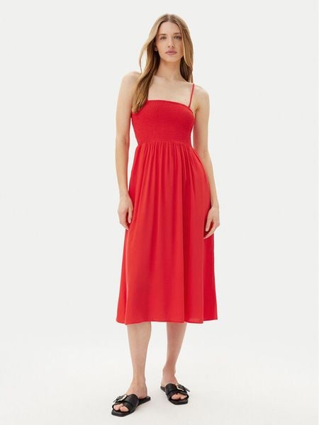 Vero Moda Sukienka letnia Easy 10328766 Czerwony Regular Fit. Czerwone sukienki damskie Vero Moda, na lato, s, bez wzorów, z wiskozy, bez kołnierzyka, bez ramiączek. Za 109.99 zł.