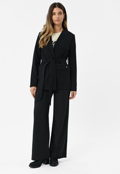 Materiałowe spodnie z szeroką nogawką R-HUS. Spodnie materiałowe damskie Volcano, bez wzorów, z elastanu, biznesowe. Za 179.99 zł.