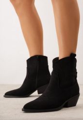 Czarne Botki Kowbojki na Obcasie Typu Stożek z Haftowaną Cholewką Jarela. Czarne botki damskie Born2be, bez wzorów, z jeansu, boho, ze szpiczastym noskiem, bez obcasa, na obcasie, bez zapięcia. Za 179.99 zł.