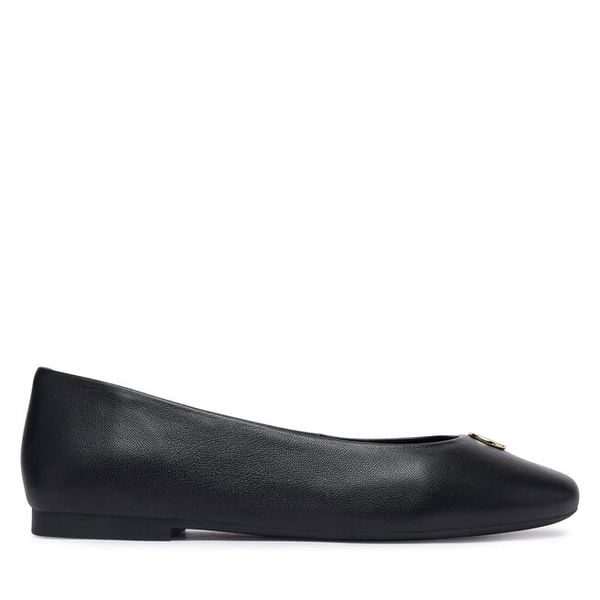 Baleriny Tommy Hilfiger. Czarne balerinki damskie Tommy Hilfiger, bez wzorów, bez obcasa, bez zapięcia. Za 289.99 zł.