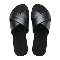 Klapki Havaianas Model 4148866h Kolor Czarny. Czarne klapki damskie Havaianas, na lato, bez wzorów, z gumy, sportowe, bez obcasa, bez zapięcia. Za 83.99 zł.