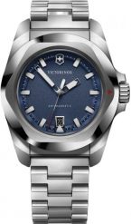 Zegarek męski Victorinox 242031 srebrny. Szare zegarki męskie VICTORINOX, bez wzorów, srebrne. Za 3,290.00 zł.