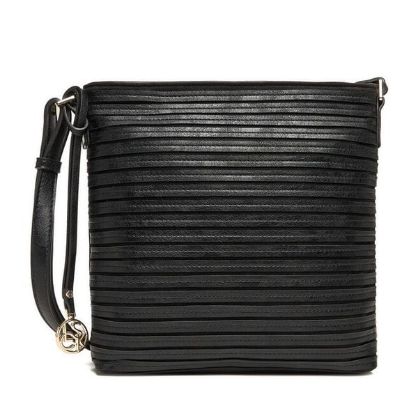 Torebka Lasocki. Czarne listonoszki damskie Lasocki, bez wzorów, bez dodatków. Za 179.99 zł.