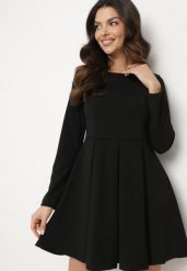 Czarna Elegancka Sukienka o Rozkloszowanym Kroju Temitonia. Czarne sukienki damskie Born2be, m, bez wzorów, eleganckie, bez kołnierzyka, bez ramiączek, mini, rozkloszowane. Za 119.99 zł.