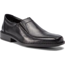 Półbuty RIEKER - B0870-00 Schwarz. Czarne buty wizytowe męskie Rieker, bez wzorów, z materiału, bez obcasa, bez zapięcia. W wyprzedaży za 179.00 zł.