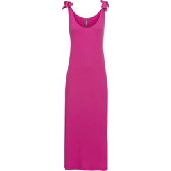 Sukienka shirtowa bonprix fuksja. Czerwone sukienki damskie bonprix, na co dzień, bez wzorów, bez kołnierzyka, bez ramiączek, proste. Za 37.99 zł.