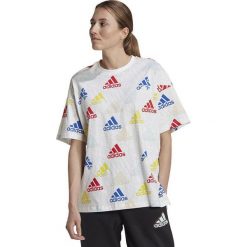 Adidas Koszulka adidas Bluv Q3 Tee HL4461. Bluzki damskie Adidas, bez wzorów, bez kołnierzyka, bez ramiączek. Za 114.09 zł.