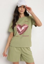 Jasnozielony T-shirt z Ozdobnym Nadrukiem Palithiela. Zielone t-shirty damskie Born2be, l, bez wzorów, z jeansu, klasyczne, bez kołnierzyka, bez ramiączek. Za 29.99 zł.