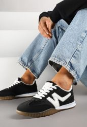 Czarne Sneakersy Typu Klasyczne Tenisówki Zdobione Przeszyciami Elanioria. Czarne trampki i tenisówki damskie Renee, z aplikacjami, z jeansu, bez zapięcia. Za 74.99 zł.