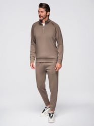 Komplet dresowy męski set bluza ze stójką + spodnie joggery - szarobrązowy V3 - Rozmiar: S. Szare bluzy sportowe męskie Ombre Clothing, m, bez wzorów, z dresówki, bez kaptura, trekkingowe. W wyprzedaży za 244.99 zł.