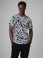 4F T-shirt regular z nadrukiem męski - biały M. Białe t-shirty męskie 4F, m, bez wzorów, z bawełny, bez kołnierzyka, bez ramiączek. Za 89.99 zł.