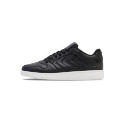 Sneakersy Hummel St. Power Play. Czarne obuwie sportowe damskie Hummel, bez wzorów, bez zapięcia, tenisowe. Za 276.50 zł.
