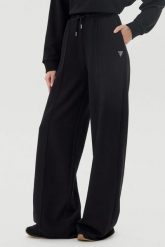 GUESS Czarne dresowe spodnie damskie Primula, Rozmiar XS. Czarne spodnie dresowe damskie Guess, z aplikacjami, z dresówki. W wyprzedaży za 246.99 zł.