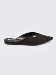 Klapki damskie eleganckie czarne RR274210 906. Czarne klapki damskie BIG STAR, bez wzorów, z materiału, biznesowe, bez obcasa, bez zapięcia. Za 179.99 zł.