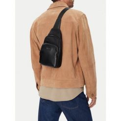 Saszetka GINO ROSSI. Czarne saszetki i nerki męskie Gino Rossi, bez wzorów. Za 119.99 zł.