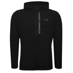 Wodoodporna kurtka Under Armour OutRun the Storm. Czarne kurtki męskie Under Armour, l, bez wzorów, z materiału, z kapturem. Za 404.45 zł.