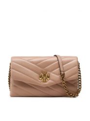 Tory Burch Torebka Kira Chevron Chain Wallet 90343 Beżowy. Brązowe listonoszki damskie Tory Burch, bez wzorów, ze skóry, bez dodatków. Za 1,999.00 zł.