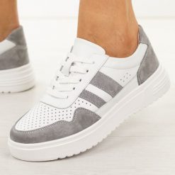 Białe skórzane półbuty damskie Cambell 40343. Białe obuwie sportowe damskie Cambell, na jesień, bez wzorów, z dresówki, casualowe, z okrągłym noskiem, bez obcasa, bez zapięcia. Za 219.00 zł.