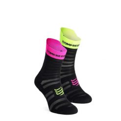 Skarpety biegowe Compressport Pro Racing v4.0 UL Run High. Niebieskie skarpetki damskie Compressport, bez wzorów. Za 78.99 zł.