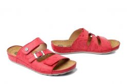 DR. BRINKMANN 700745-04 rot, klapki damskie. Czerwone klapki damskie Dr. Brinkmann, na lato, bez wzorów, ze skóry, bez obcasa, bez zapięcia. Za 263.42 zł.