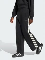 Adidas Spodnie dresowe 3-Stripes KV9868 Czarny Wide Fit. Czarne spodnie dresowe damskie Adidas, bez wzorów, z bawełny. Za 298.99 zł.