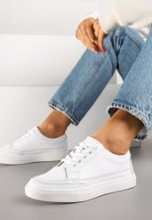 Białe Sneakersy Sportowe z Naturalnej Skóry Feneseta. Białe obuwie sportowe damskie Renee, bez wzorów, ze skóry, bez zapięcia. Za 139.99 zł.