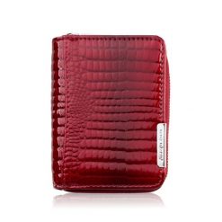 Portfel damski skórzany mini czerwony ze zwięrzęcym wzorem lakierowany SP-18-CRD. Czerwone portfele damskie z lakierowanej skóry. Za 59.00 zł.