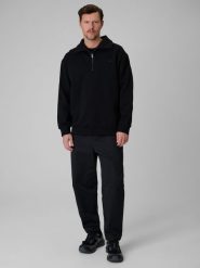 4F Spodnie casual męskie - czarne XL. Czarne spodnie materiałowe męskie 4F, bez wzorów, z tkaniny. Za 189.99 zł.