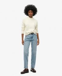 Superdry Jeansy z podwyższonym stanem prosta nogawka. Zielone jeansy damskie Superdry, bez wzorów, z bawełny, klasyczne, z podwyższonym stanem. Za 302.50 zł.