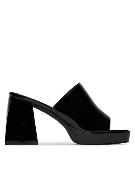 DeeZee Klapki LR2205105 Czarny. Czarne klapki damskie DeeZee, bez wzorów, z materiału, bez obcasa, bez zapięcia. Za 159.99 zł.