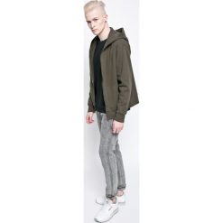 Review - Bluza. Szare bluzy męskie Review, m, bez wzorów, z bawełny, bez ramiączek, z kapturem. W wyprzedaży za 69.90 zł.