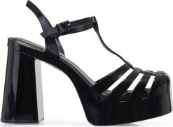Melissa Sandały Melissa Party Heel M33818-AH847. Sandały damskie Melissa, bez wzorów, bez obcasa, bez zapięcia. Za 440.30 zł.