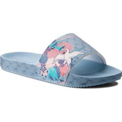 Klapki ZAXY - Snap Trendy Slide Fem 17529 Blue 90061 AA285105 02064. Niebieskie klapki damskie Zaxy, bez wzorów, z materiału, bez obcasa, bez zapięcia. W wyprzedaży za 149.00 zł.