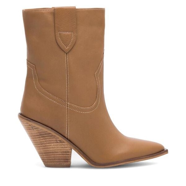 Botki Badura. Brązowe botki damskie Badura, bez wzorów, bez obcasa, na słupku, bez zapięcia. Za 399.99 zł.